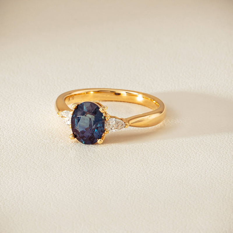 18ct Yellow Gold 1.72ct Teal Sapphire & Diamond Ayla Ring - Ring - Walker & Hall