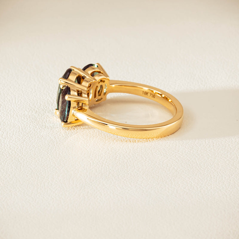 18ct Yellow Gold 4.47ct Green Sapphire Odyssey Ring - Ring - Walker & Hall