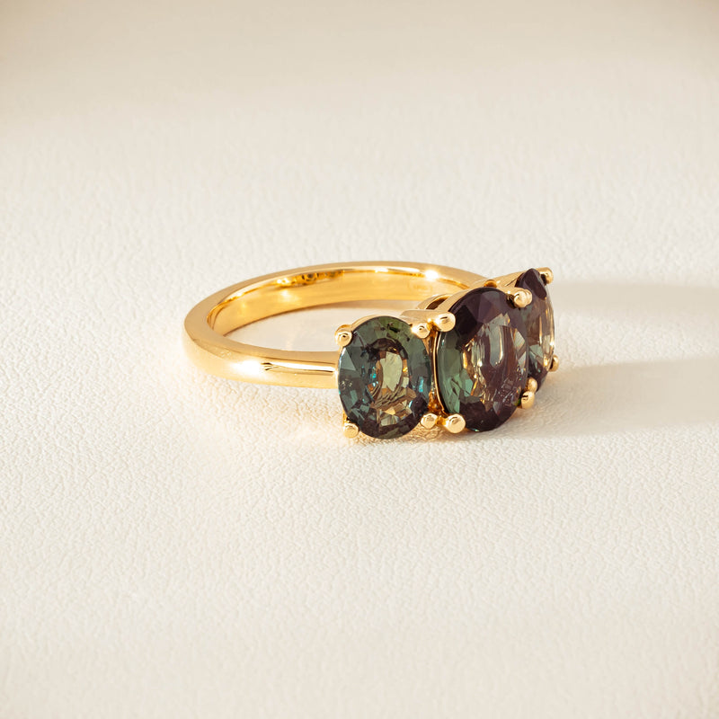 18ct Yellow Gold 4.47ct Green Sapphire Odyssey Ring - Ring - Walker & Hall