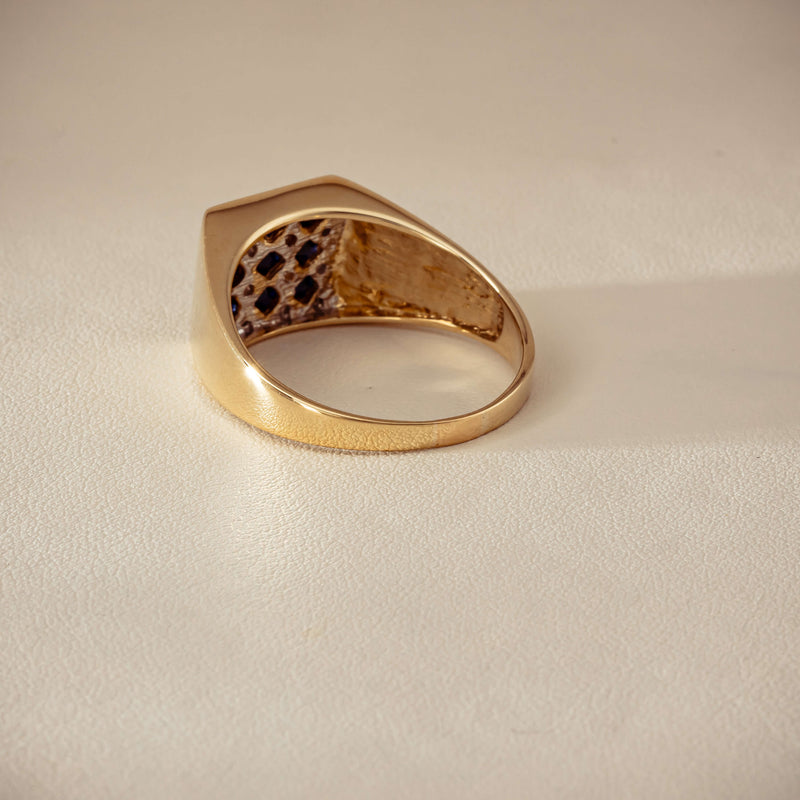Deja Vu 9ct Yellow Gold Sapphire & Diamond Signet Ring - Ring - Walker & Hall