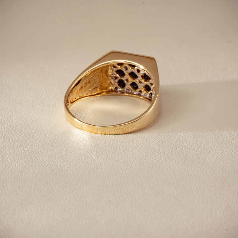 Deja Vu 9ct Yellow Gold Sapphire & Diamond Signet Ring - Ring - Walker & Hall