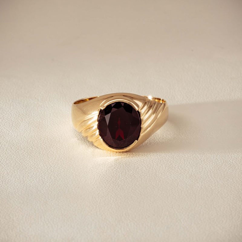 Deja Vu 9ct Yellow Gold 5.00ct Oval Garnet Mens Ring - Ring - Walker & Hall
