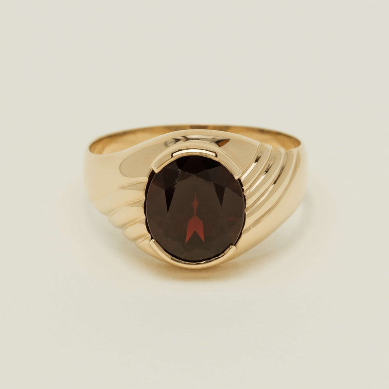 Deja Vu 9ct Yellow Gold 5.00ct Oval Garnet Mens Ring - Ring - Walker & Hall
