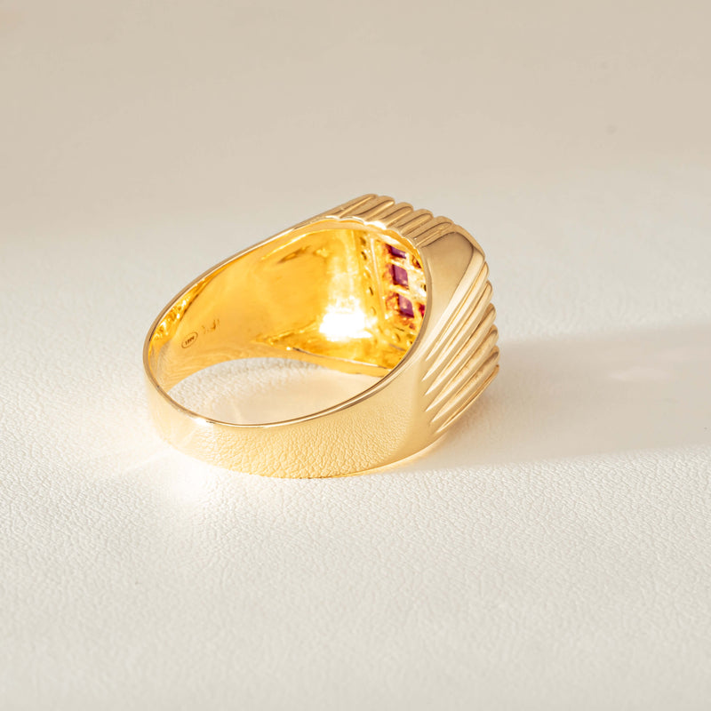 Deja Vu 18ct Yellow Gold Pink Sapphire Diamond Signet Ring - Ring - Walker & Hall