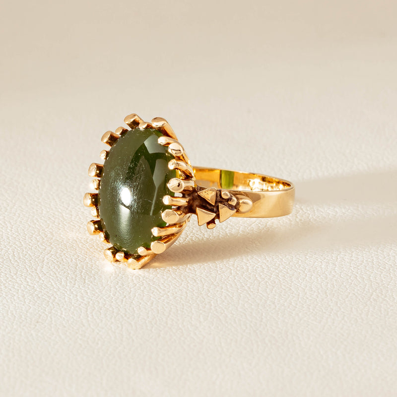 Vintage 9ct Yellow Gold Oval Greenstone Ring - Ring - Walker & Hall