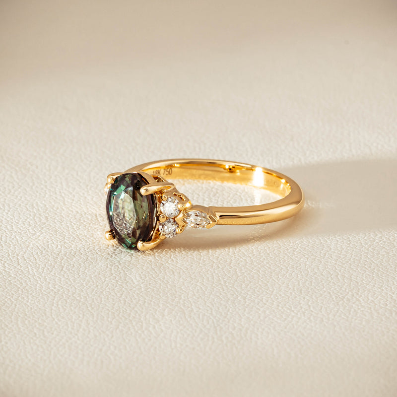 18ct Yellow Gold 2.20ct Green Sapphire & Diamond Oriana Ring