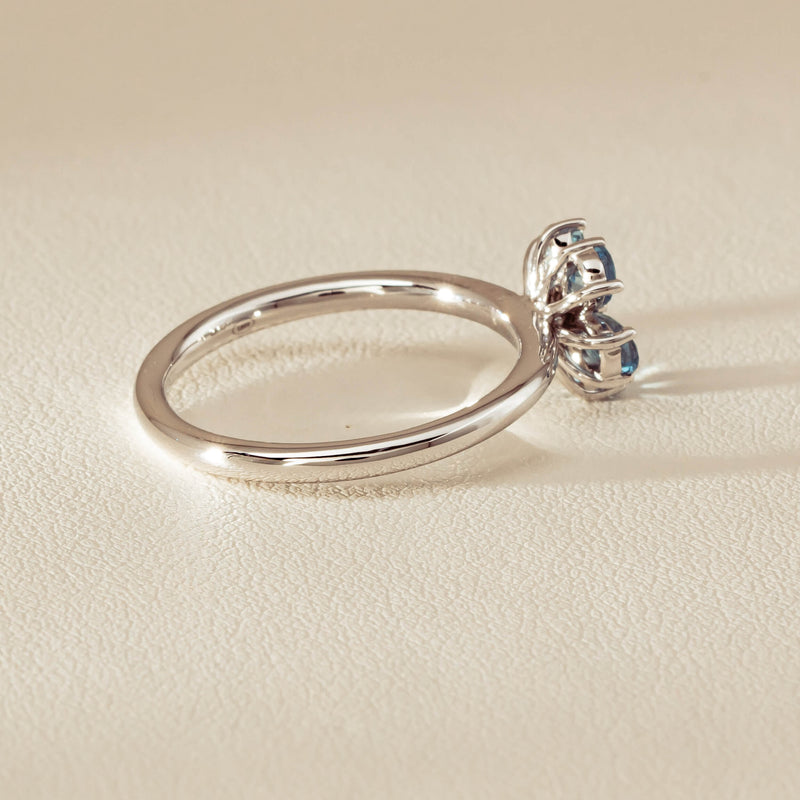 18ct White Gold Aquamarine & Diamond Forget-Me-Not Ring - Ring - Walker & Hall