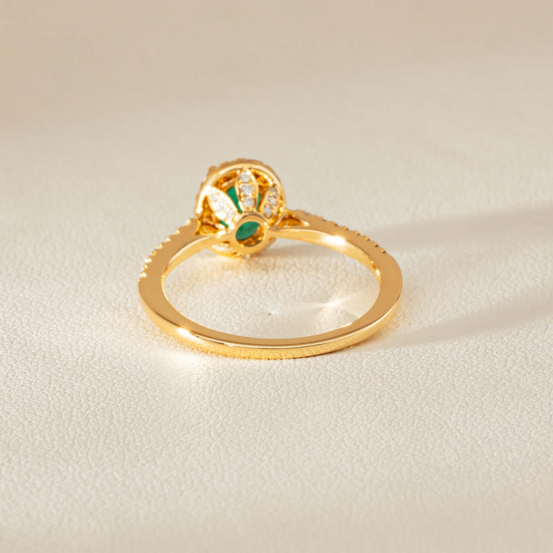 18ct Yellow Gold .72ct Emerald & Diamond Mini Sierra Ring - Ring - Walker & Hall