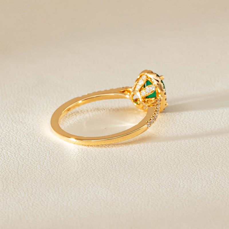 18ct Yellow Gold .72ct Emerald & Diamond Mini Sierra Ring - Ring - Walker & Hall
