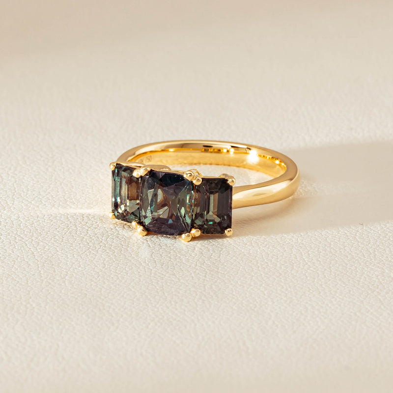 18ct Yellow Gold 3.69ct Green Sapphire Odyssey Ring - Ring - Walker & Hall