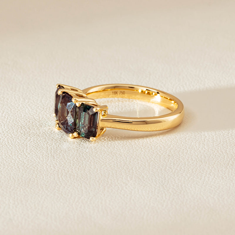18ct Yellow Gold 3.69ct Green Sapphire Odyssey Ring - Ring - Walker & Hall