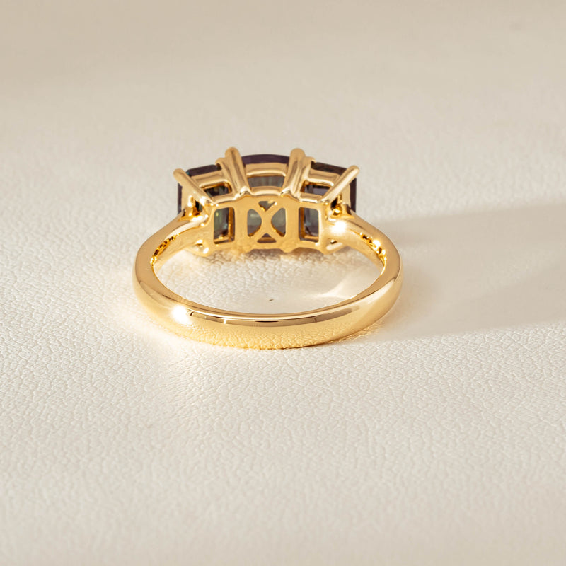 18ct Yellow Gold 3.69ct Green Sapphire Odyssey Ring - Ring - Walker & Hall
