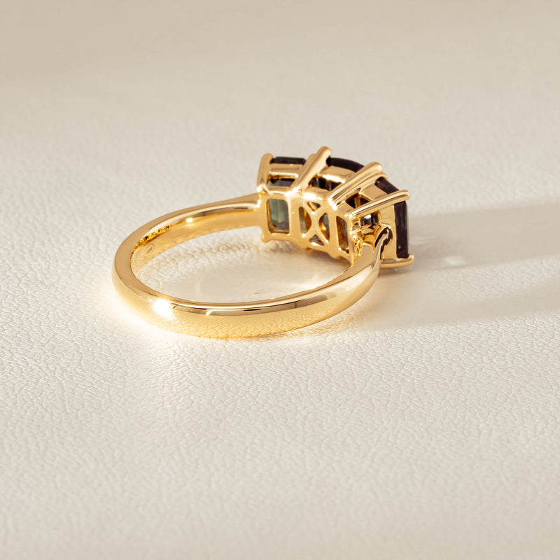 18ct Yellow Gold 3.69ct Green Sapphire Odyssey Ring - Ring - Walker & Hall
