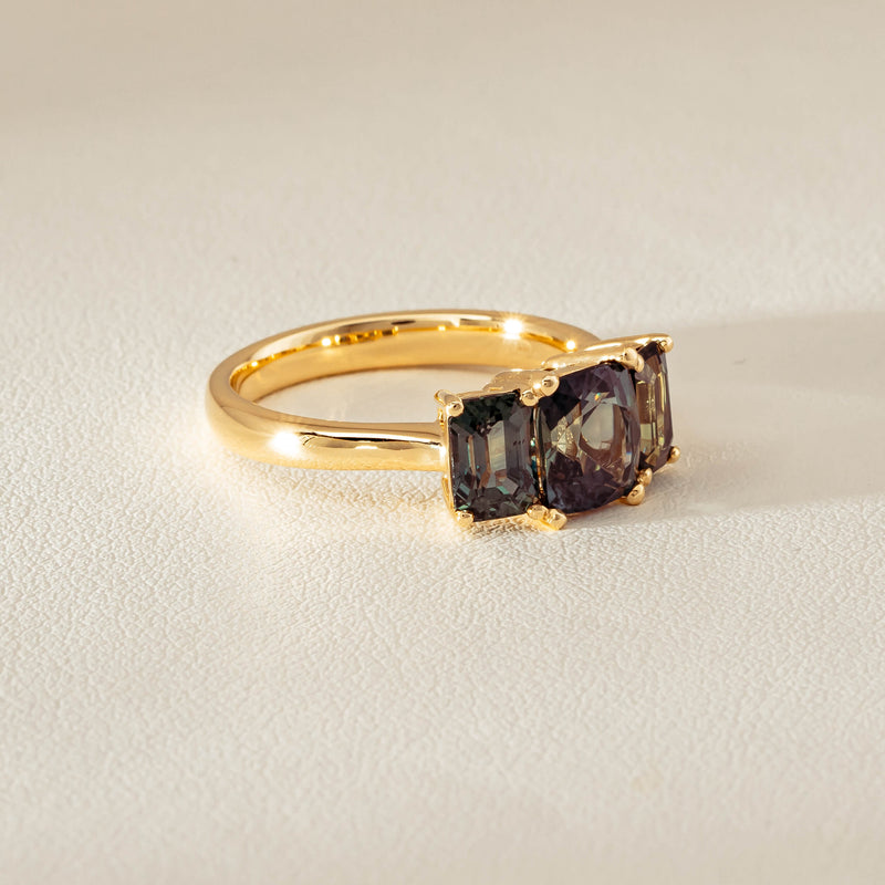 18ct Yellow Gold 3.69ct Green Sapphire Odyssey Ring - Ring - Walker & Hall