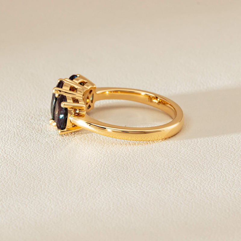 18ct Yellow Gold 3.60ct Green Sapphire Odyssey Ring - Ring - Walker & Hall