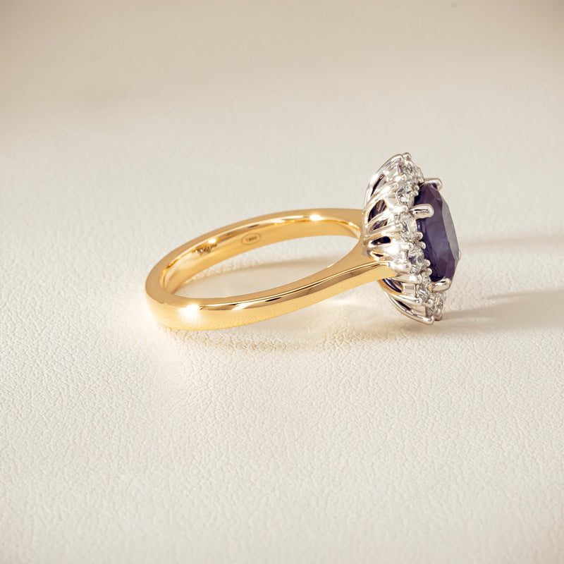 18ct Yellow Gold 3.72ct Sapphire & Diamond Belle Ring - Ring - Walker & Hall