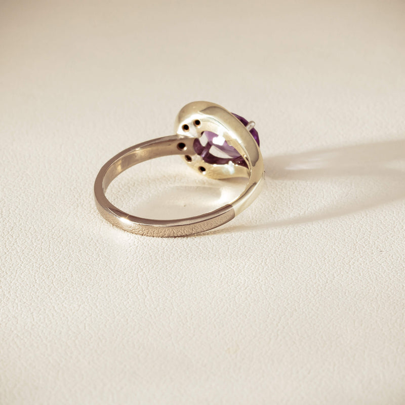 Deja Vu 18ct White Gold / Silver Amethyst & Diamond Ring - Ring - Walker & Hall