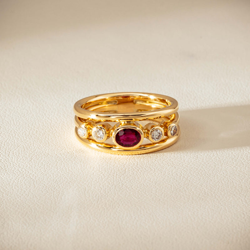 Deja Vu 18ct Yellow Gold .50ct Ruby & Diamond Ring