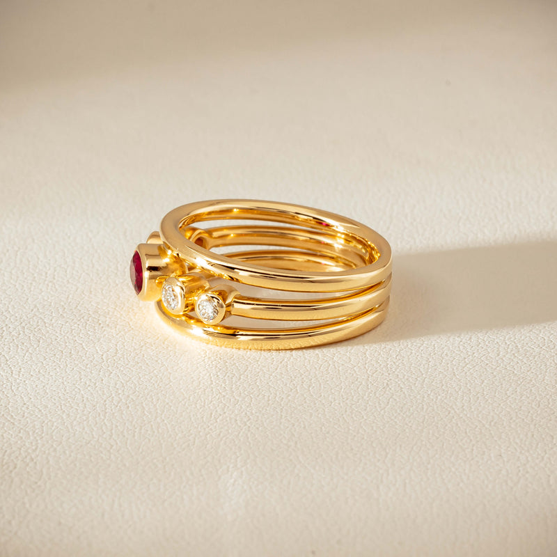 Deja Vu 18ct Yellow Gold .50ct Ruby & Diamond Ring