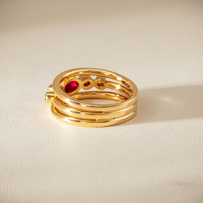Deja Vu 18ct Yellow Gold .50ct Ruby & Diamond Ring