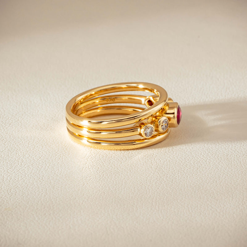 Deja Vu 18ct Yellow Gold .50ct Ruby & Diamond Ring