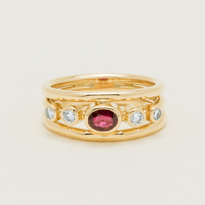 Deja Vu 18ct Yellow Gold .50ct Ruby & Diamond Ring