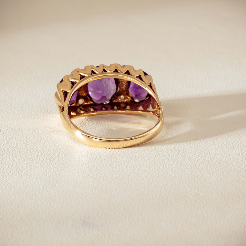 Deja Vu 9ct Gold Amethyst & Diamond Ring - London 1972