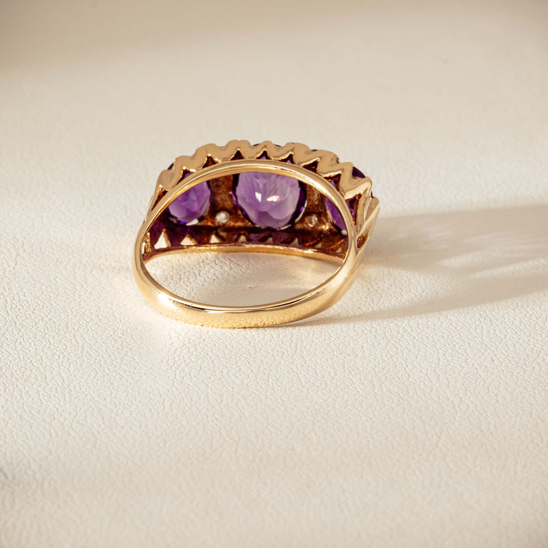Deja Vu 9ct Gold Amethyst & Diamond Ring - London 1972