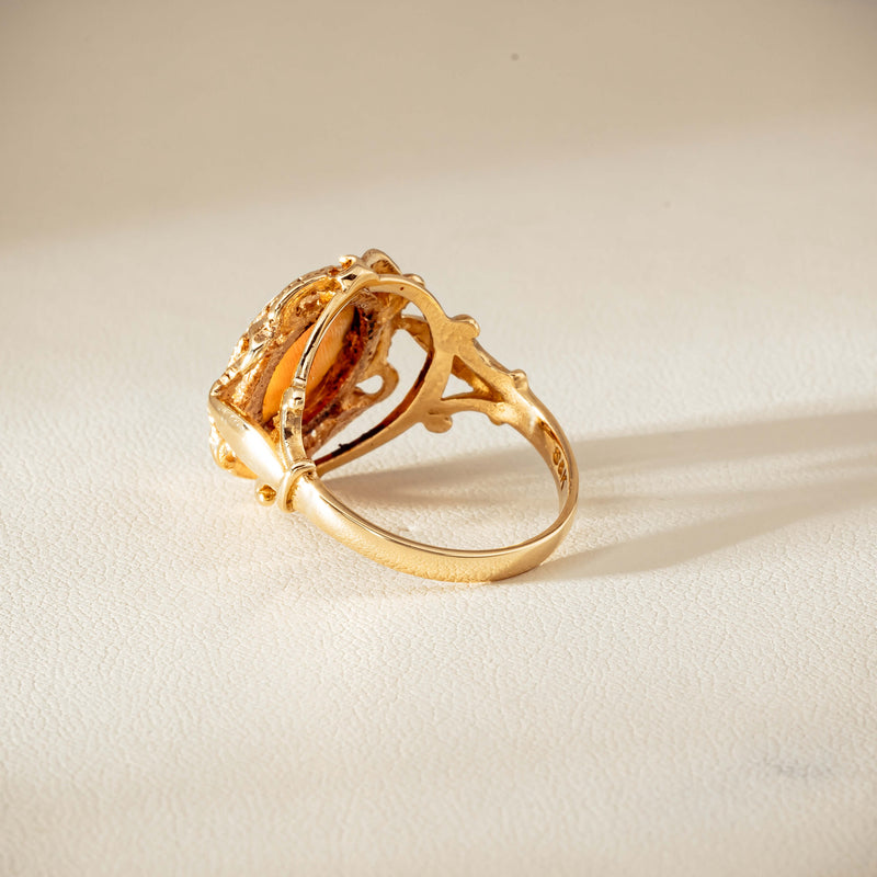 Deja Vu 9ct Yellow Gold Decorative Cameo Ring - London 1976