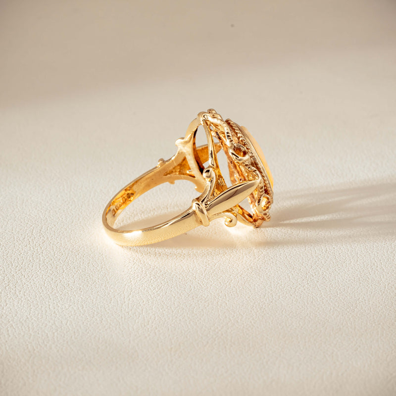 Deja Vu 9ct Yellow Gold Decorative Cameo Ring - London 1976