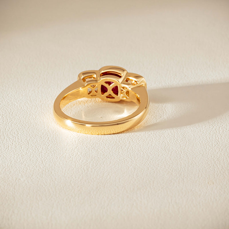 18ct Yellow Gold 1.52ct Ruby & Diamond Rubover-Set Ring