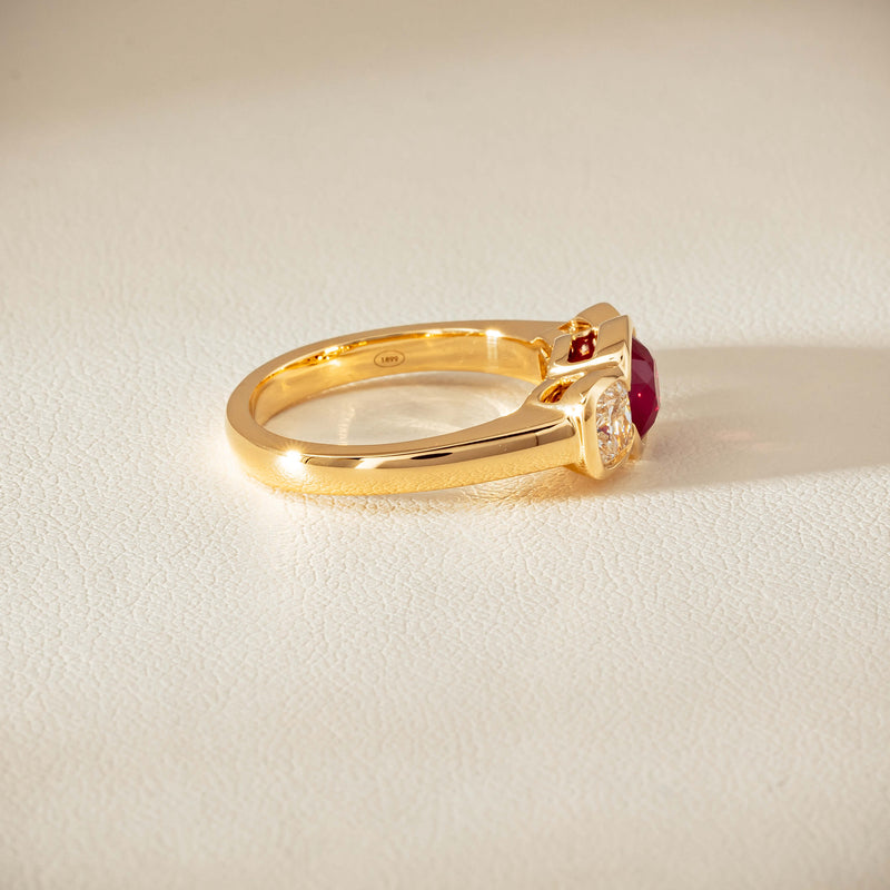 18ct Yellow Gold 1.52ct Ruby & Diamond Rubover-Set Ring