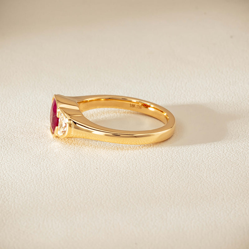 18ct Yellow Gold 1.46ct Ruby & Diamond Rubover-Set Ring