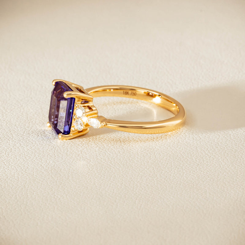 18ct Yellow Gold 2.88ct Tanzanite & Diamond Oriana Ring
