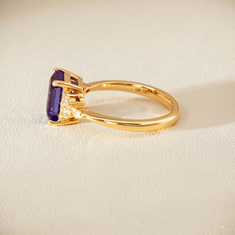 18ct Yellow Gold 2.88ct Tanzanite & Diamond Oriana Ring