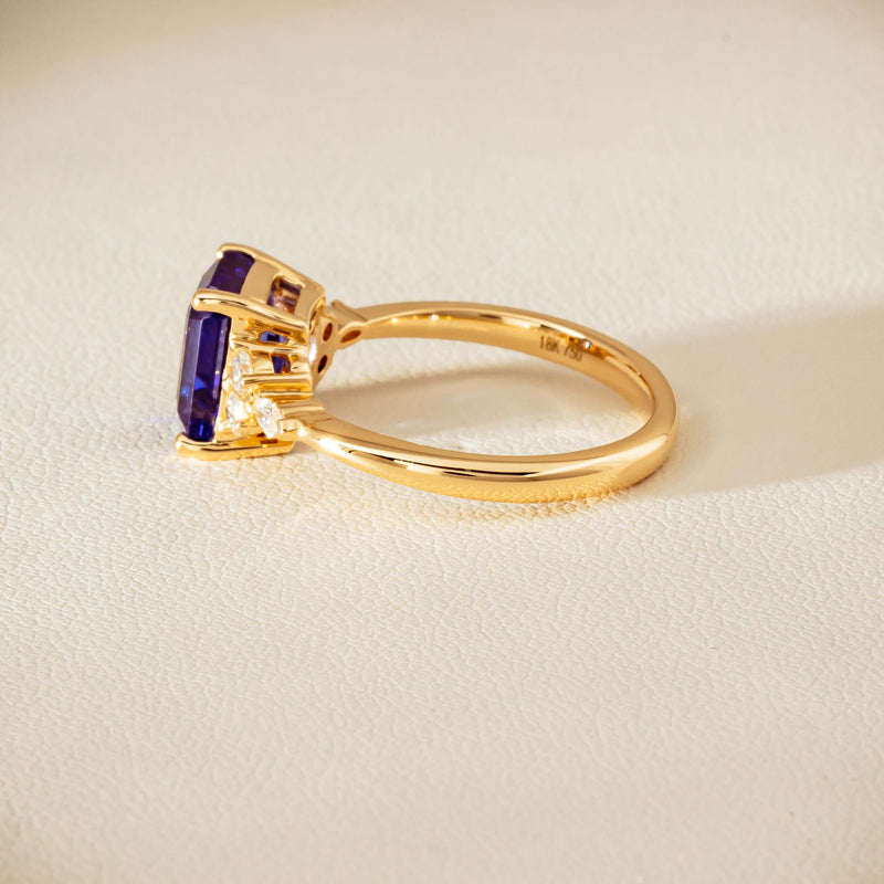 18ct Yellow Gold 2.88ct Tanzanite & Diamond Oriana Ring