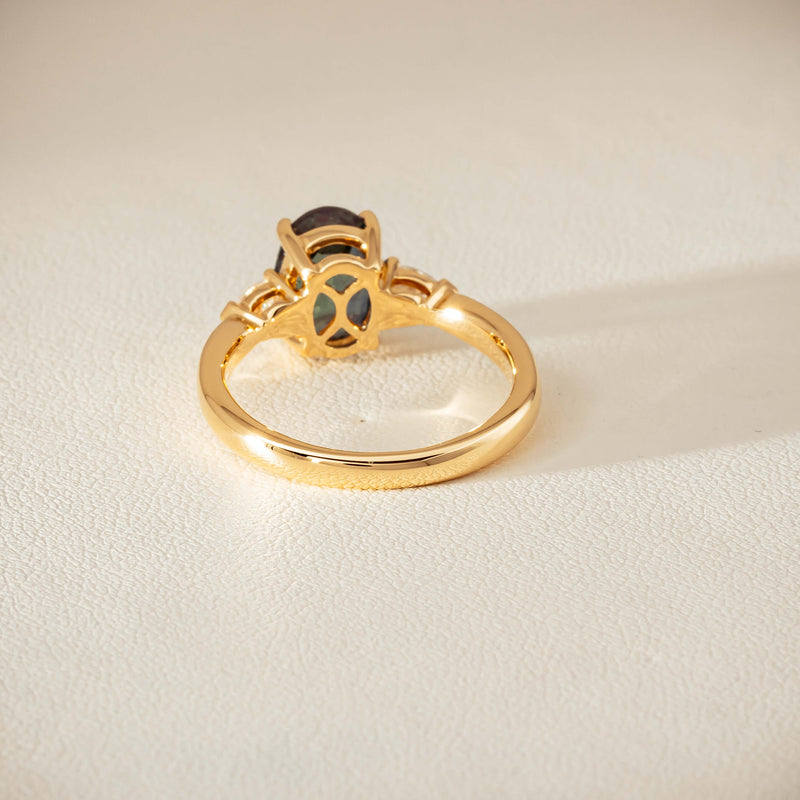 18ct Yellow Gold 3.01ct Green Sapphire & Diamond Ayla Ring