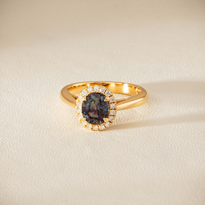 18ct Yellow Gold 2.03ct Green Sapphire & Diamond Nina Ring