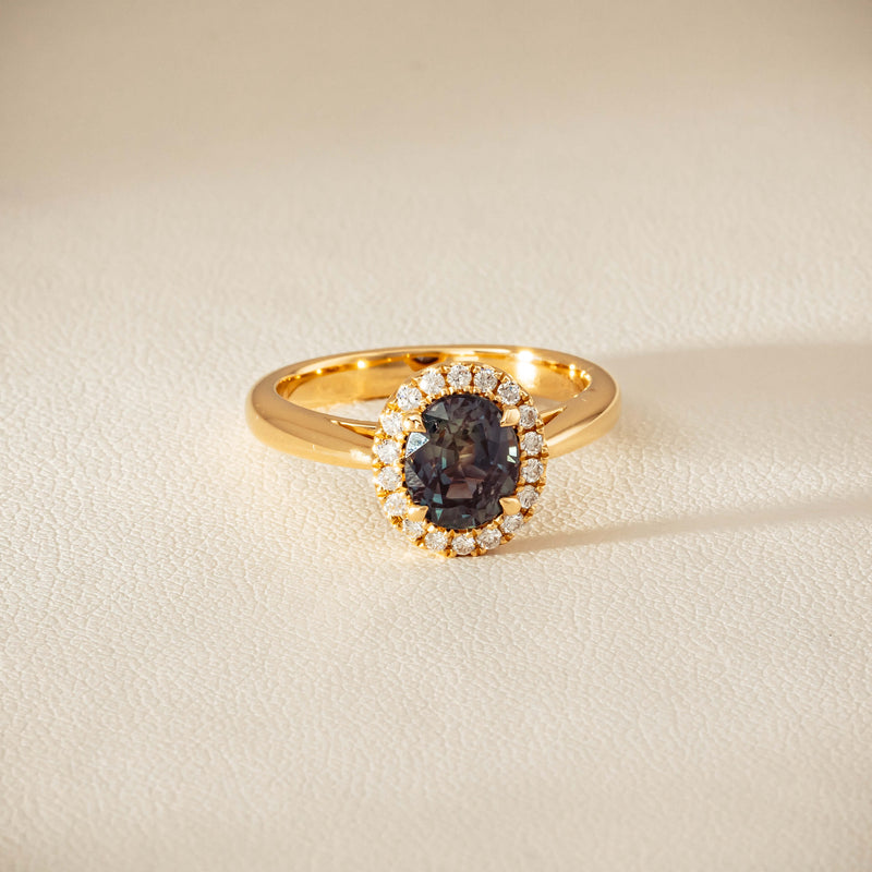 18ct Yellow Gold 2.03ct Green Sapphire & Diamond Nina Ring