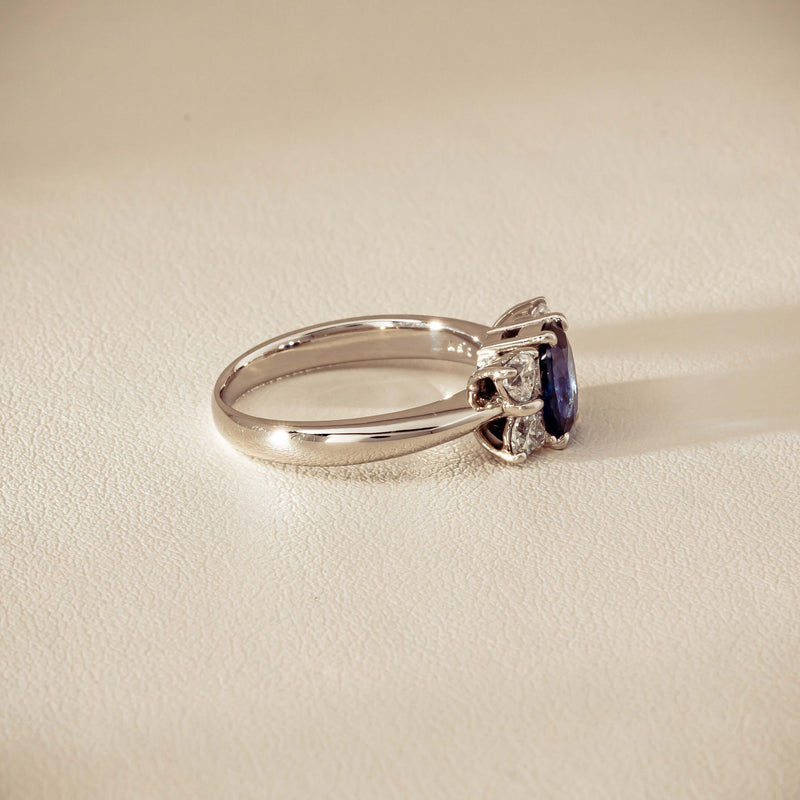 Deja Vu Platinum 1.49ct Oval Sapphire & Diamond Ring