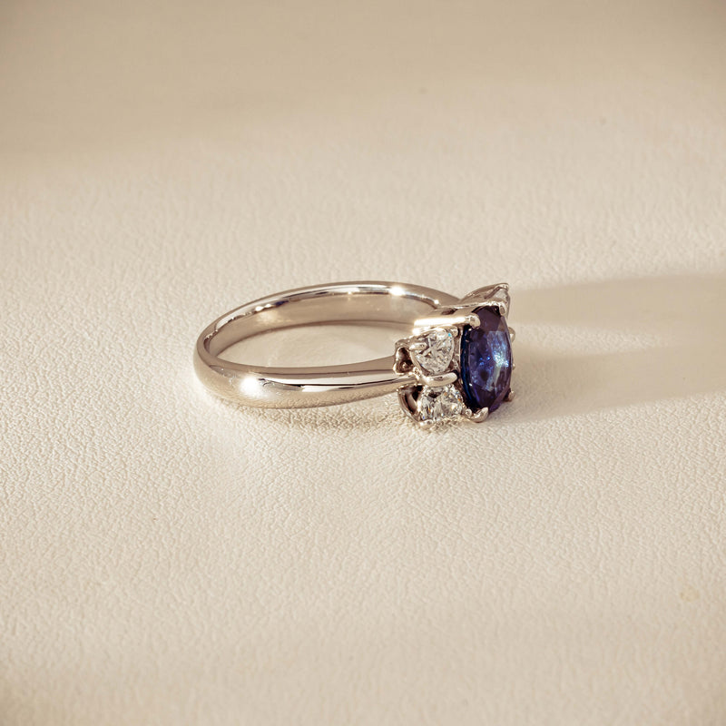 Deja Vu Platinum 1.49ct Oval Sapphire & Diamond Ring