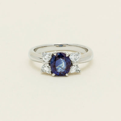 Deja Vu Platinum 1.49ct Oval Sapphire & Diamond Ring