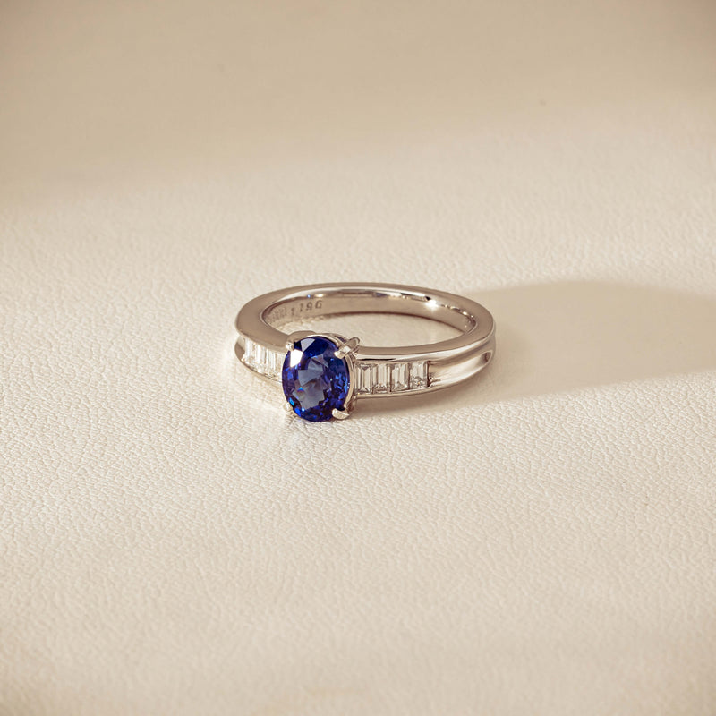 Deja Vu Platinum 1.19ct Oval Sapphire & Diamond Ring - Ring - Walker & Hall
