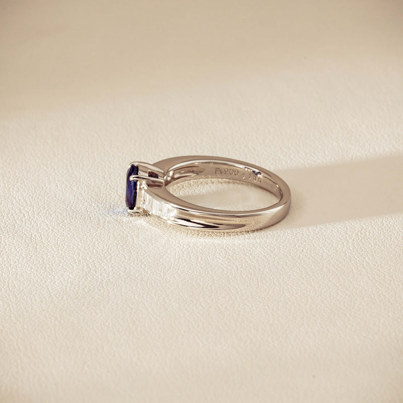 Deja Vu Platinum 1.19ct Oval Sapphire & Diamond Ring - Ring - Walker & Hall