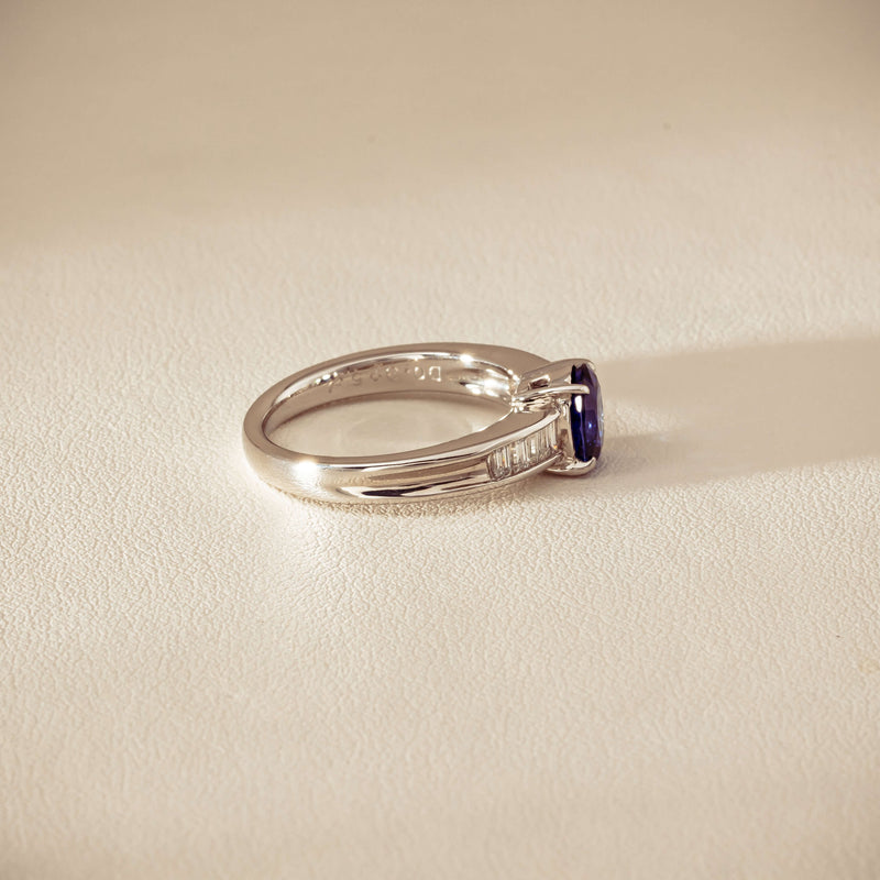Deja Vu Platinum 1.19ct Oval Sapphire & Diamond Ring - Ring - Walker & Hall
