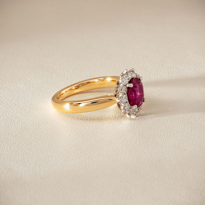 18ct Yellow Gold 2.01ct Ruby & Diamond Belle Ring