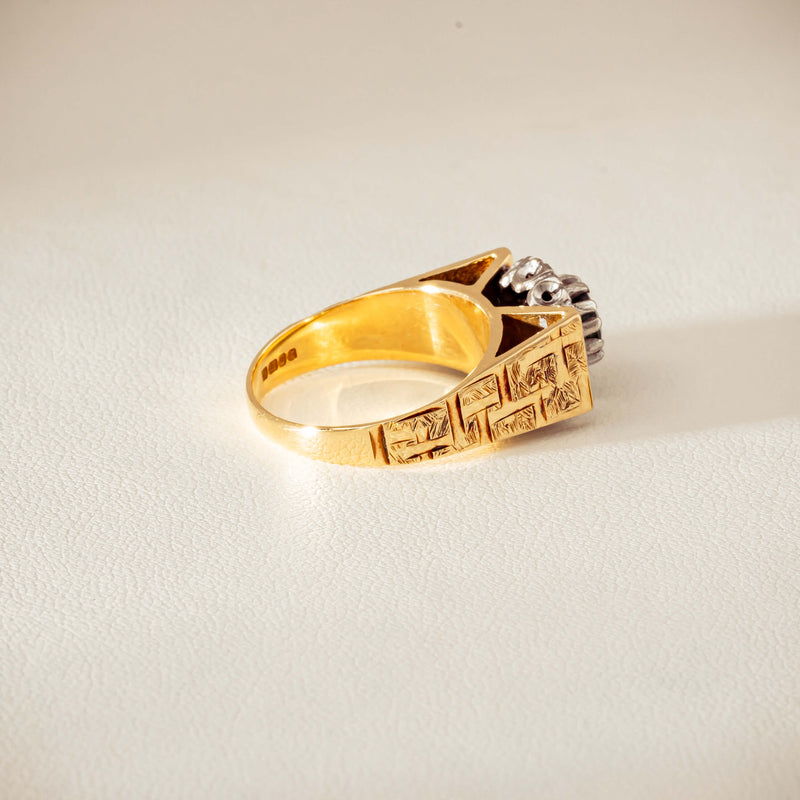 Vintage 18ct Yellow Gold Sapphire & Diamond Cluster Ring