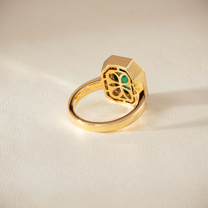 18ct Yellow Gold 2.26ct Emerald & Diamond Halo Ring