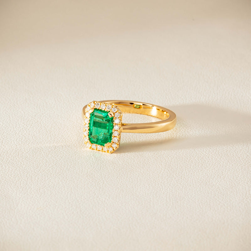 18ct Yellow Gold 1.38ct Emerald & Diamond Nina Ring
