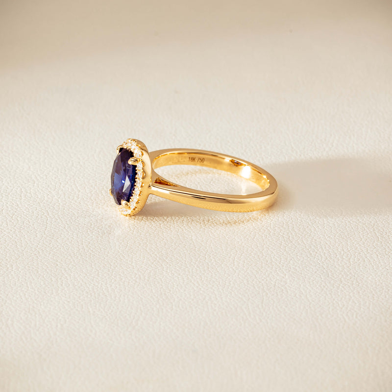 18ct Yellow Gold 1.62ct Sapphire & Diamond Nina Ring